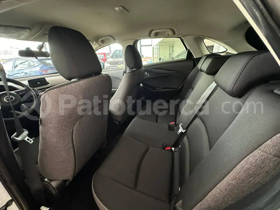 Foto 9 de Mazda CX-3 ENTRY