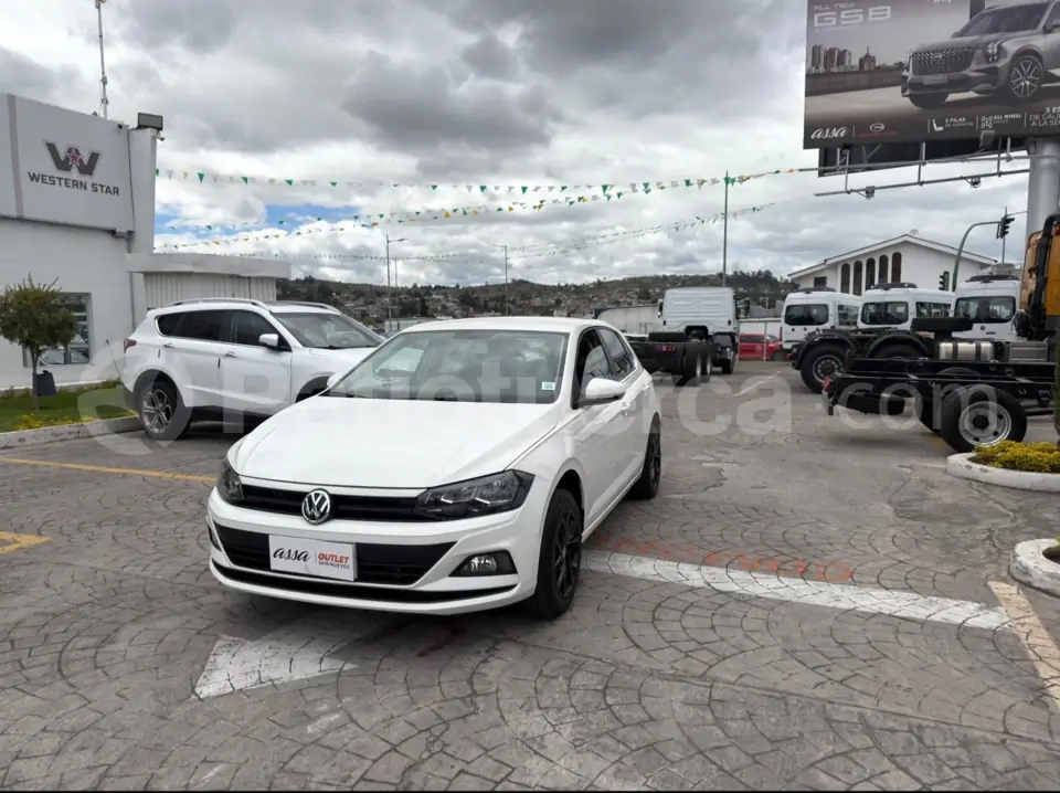 Foto 1 de Volkswagen Polo Trendline