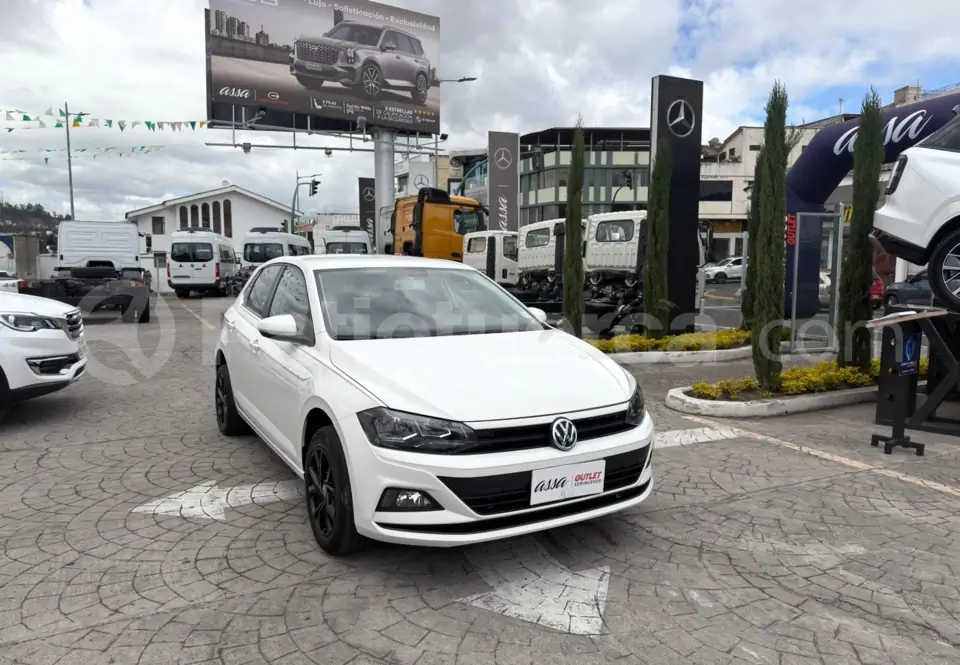 Foto 3 de Volkswagen Polo Trendline