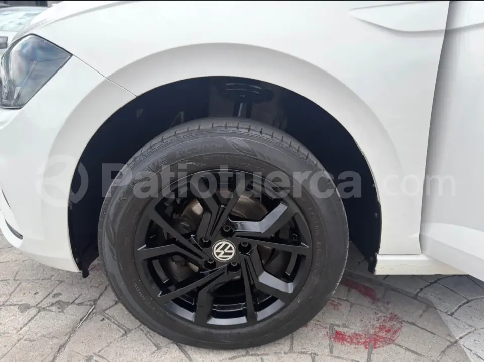 Foto 17 de Volkswagen Polo Trendline