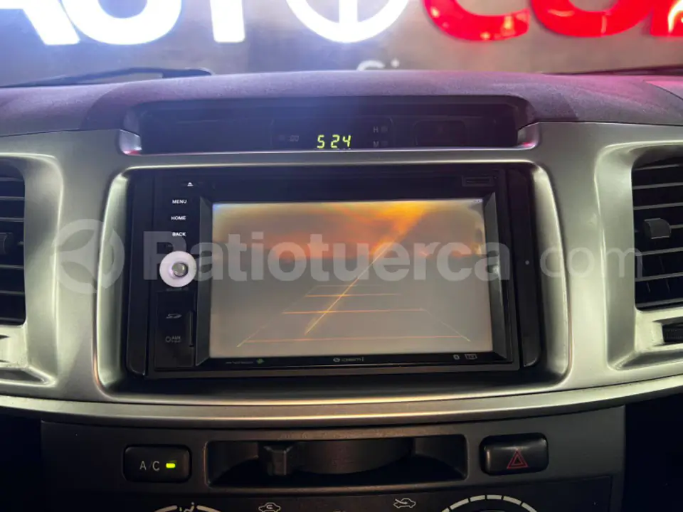 Foto 15 de Toyota Fortuner