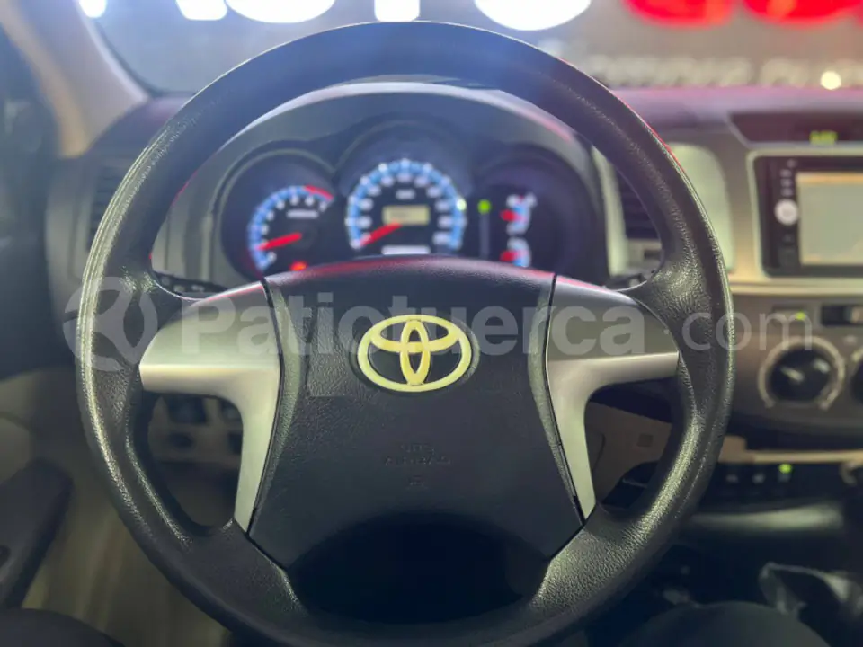 Foto 19 de Toyota Fortuner