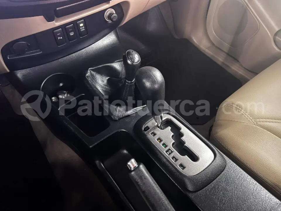 Foto 21 de Toyota Fortuner