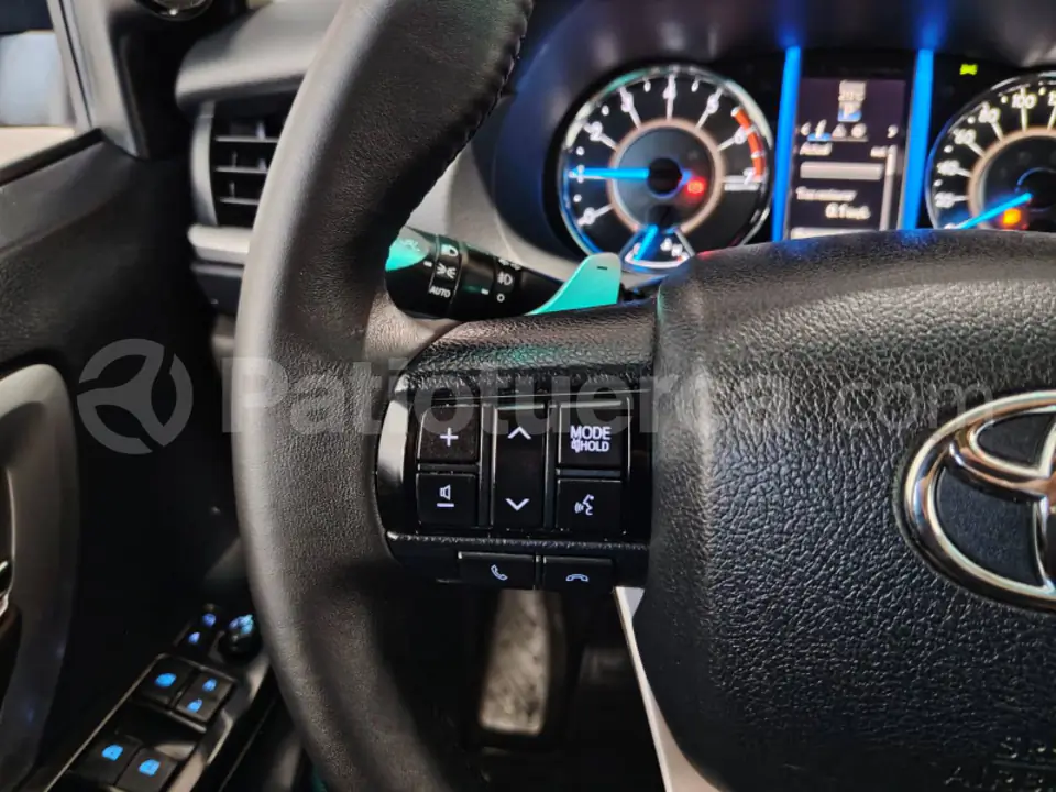 Foto 16 de Toyota Fortuner 4.0
