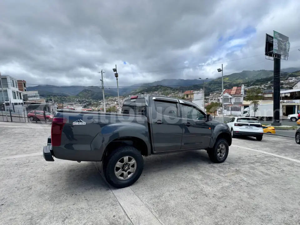Foto 5 de Chevrolet D-MAX CRDI HI RIDE
