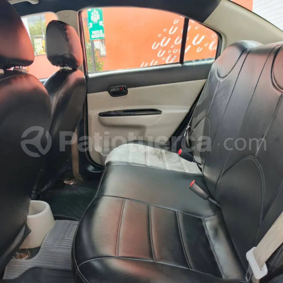 Foto 8 de Hyundai Accent
