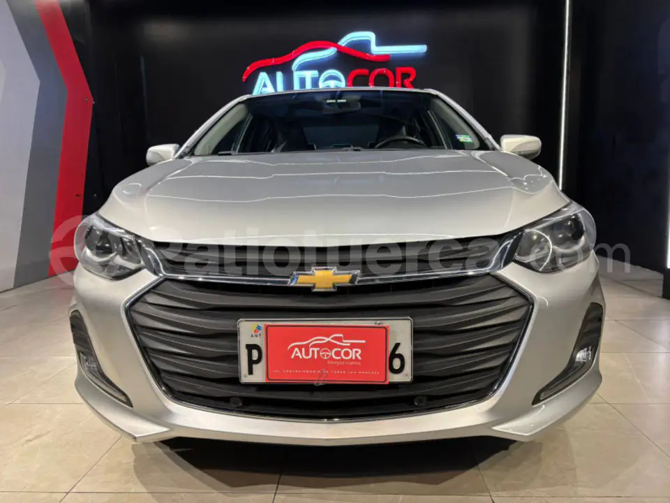 Foto 2 de Chevrolet ONIX PREMIER