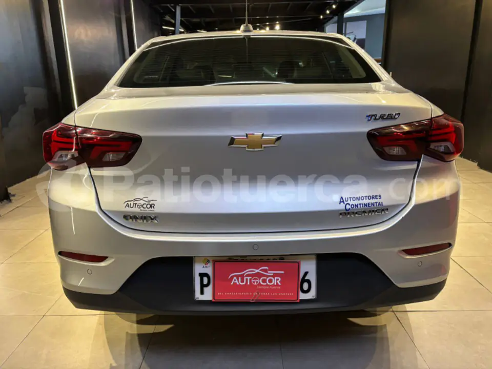 Foto 5 de Chevrolet ONIX PREMIER