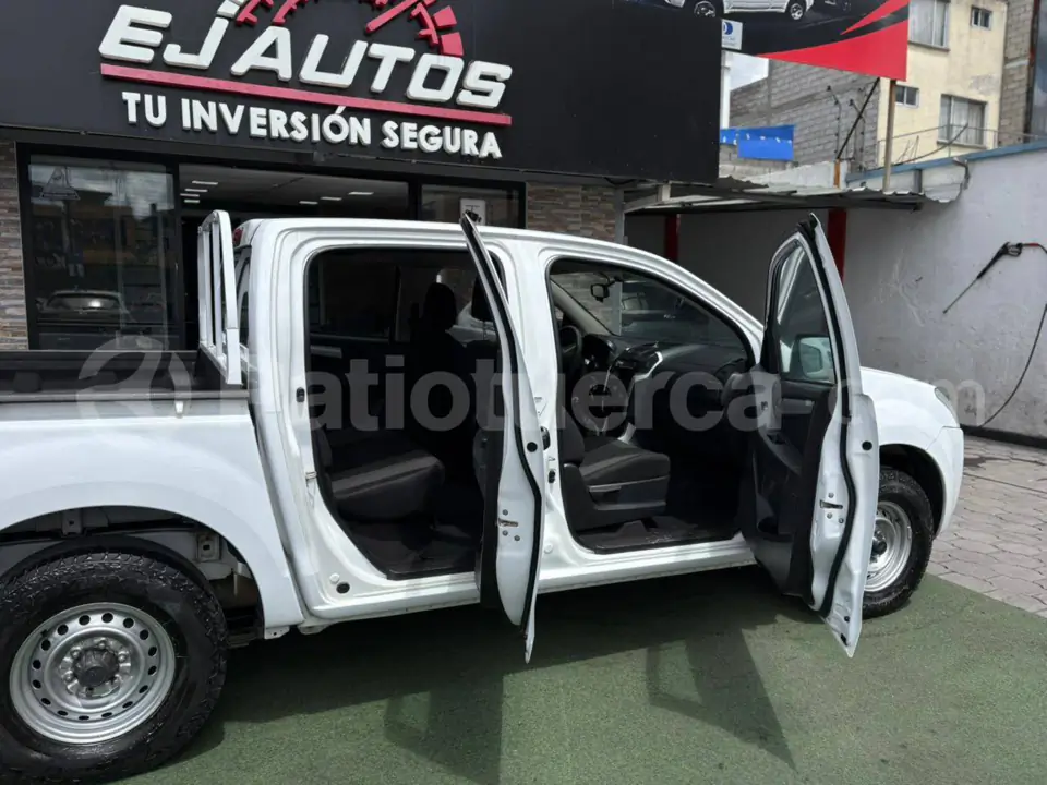 Foto 7 de Chevrolet DMAX CRDI 3.0 4X2 TM DIESEL