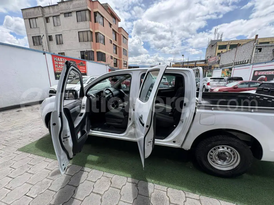 Foto 8 de Chevrolet DMAX CRDI 3.0 4X2 TM DIESEL