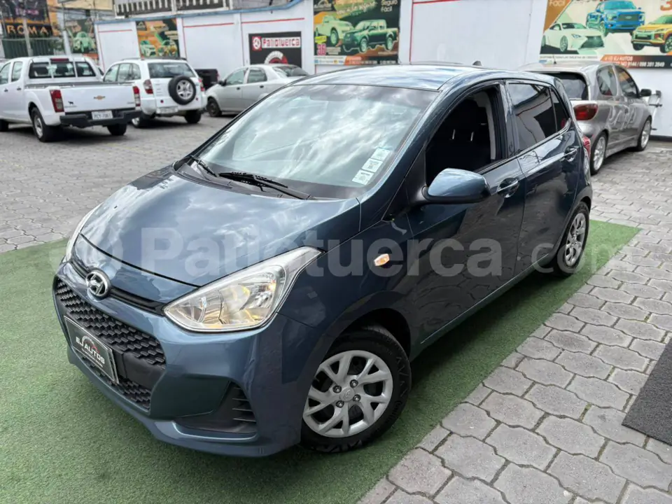 Foto 2 de Hyundai Grand I10 HB