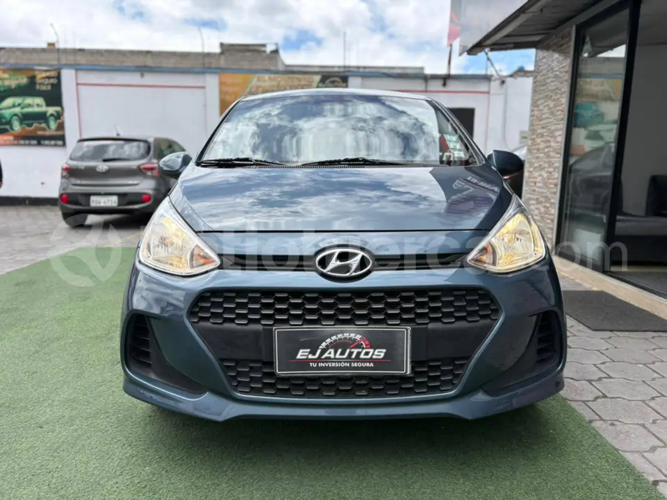 Foto 3 de Hyundai Grand I10 HB