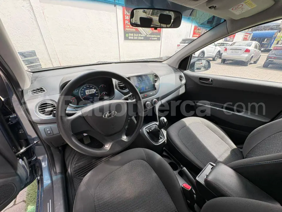 Foto 9 de Hyundai Grand I10 HB