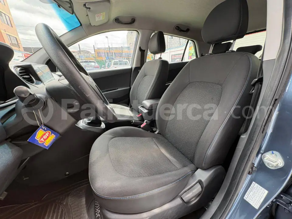 Foto 10 de Hyundai Grand I10 HB