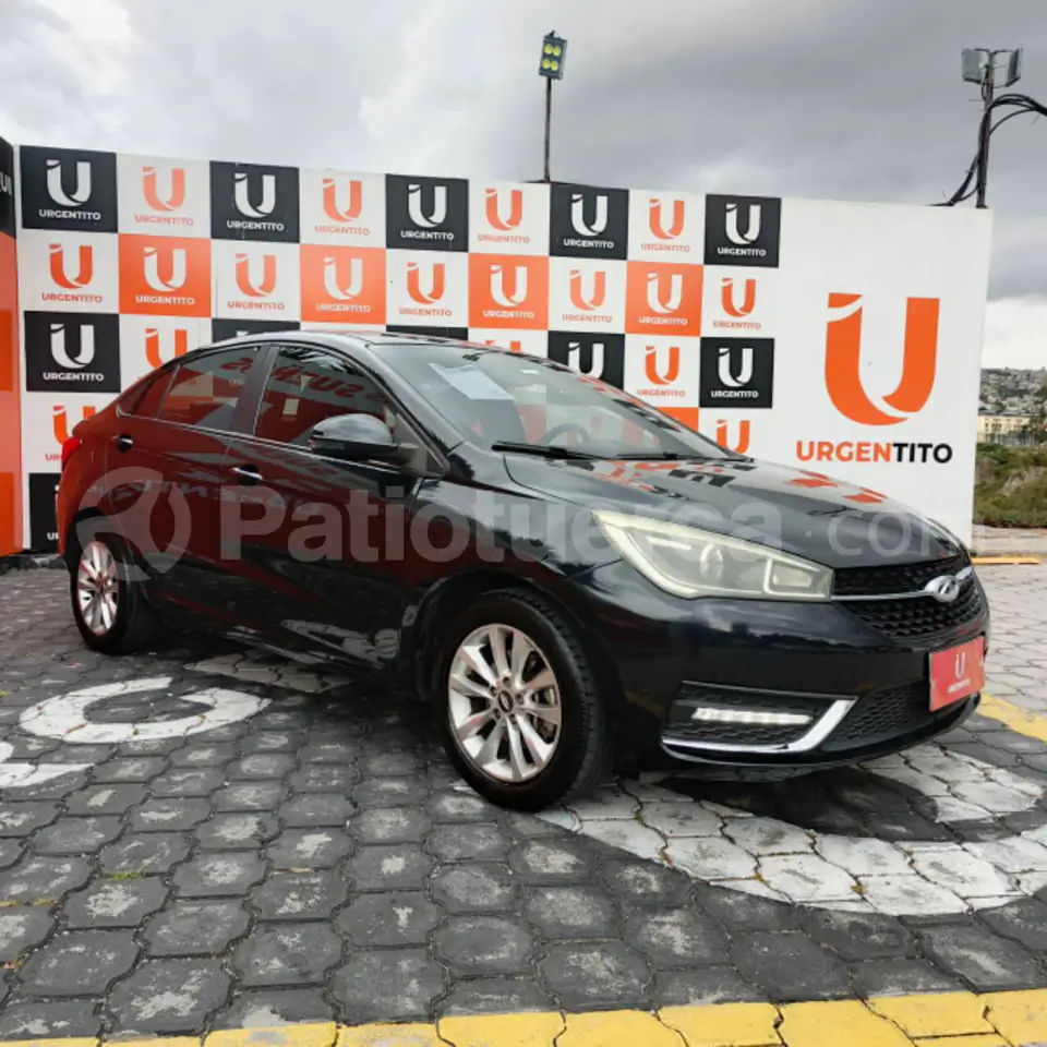 Foto 3 de Chery Arrizo 5