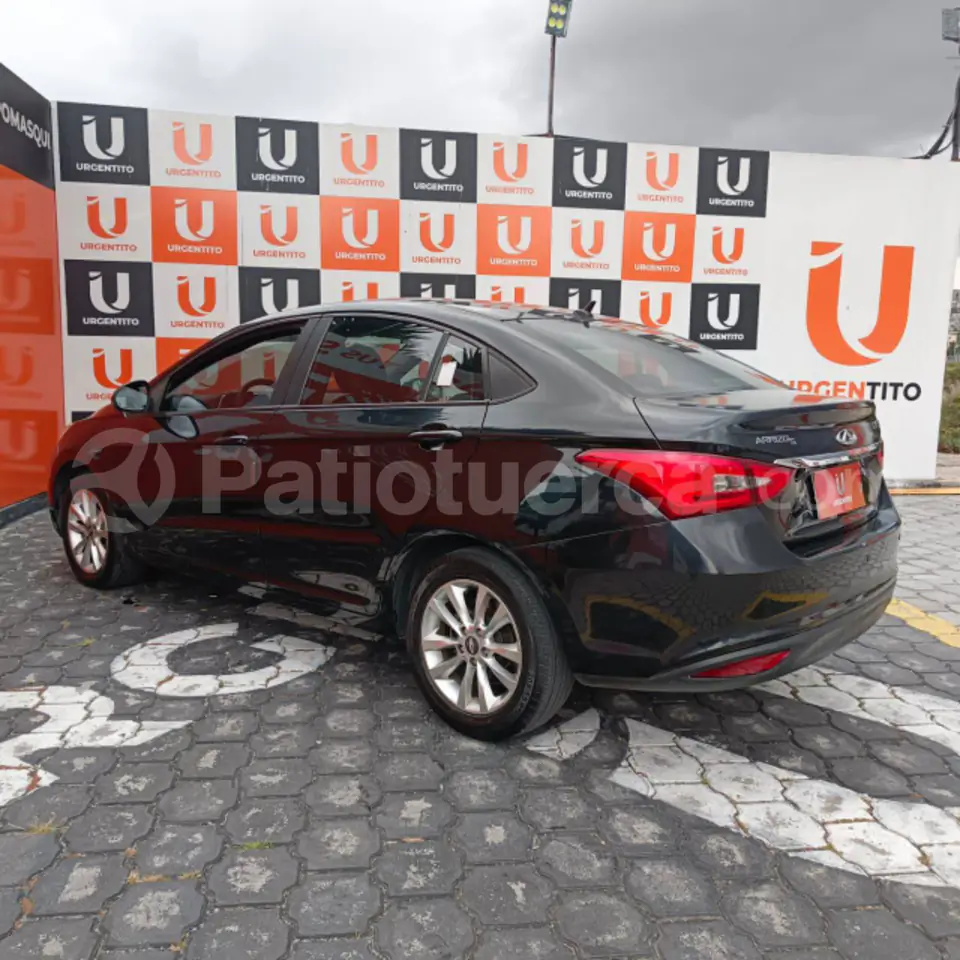 Foto 4 de Chery Arrizo 5