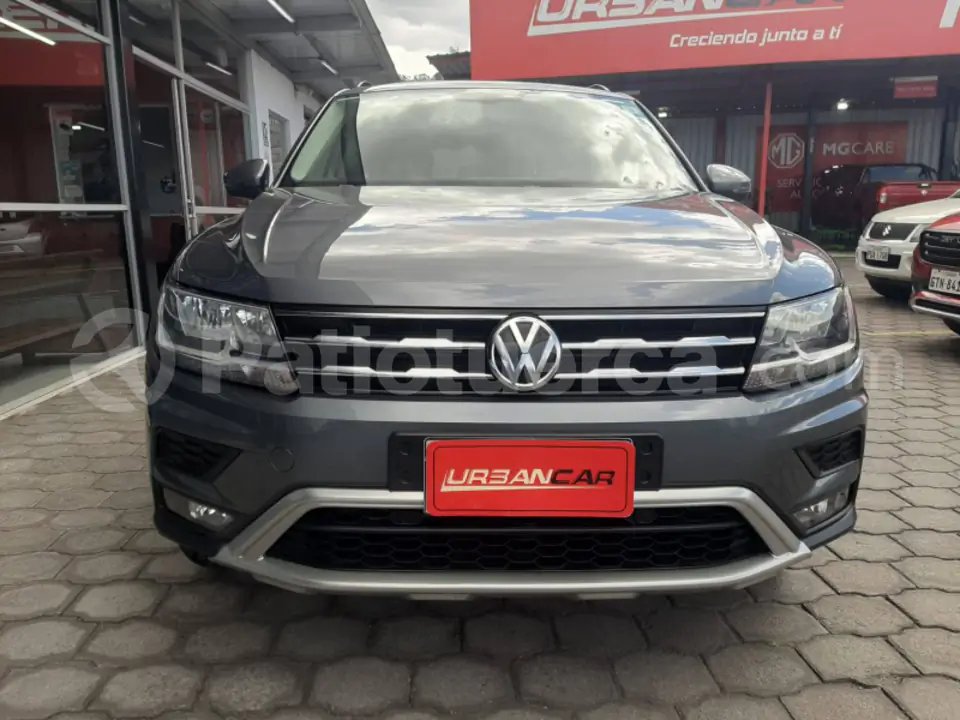 Foto 2 de Volkswagen Tiguan Trendline