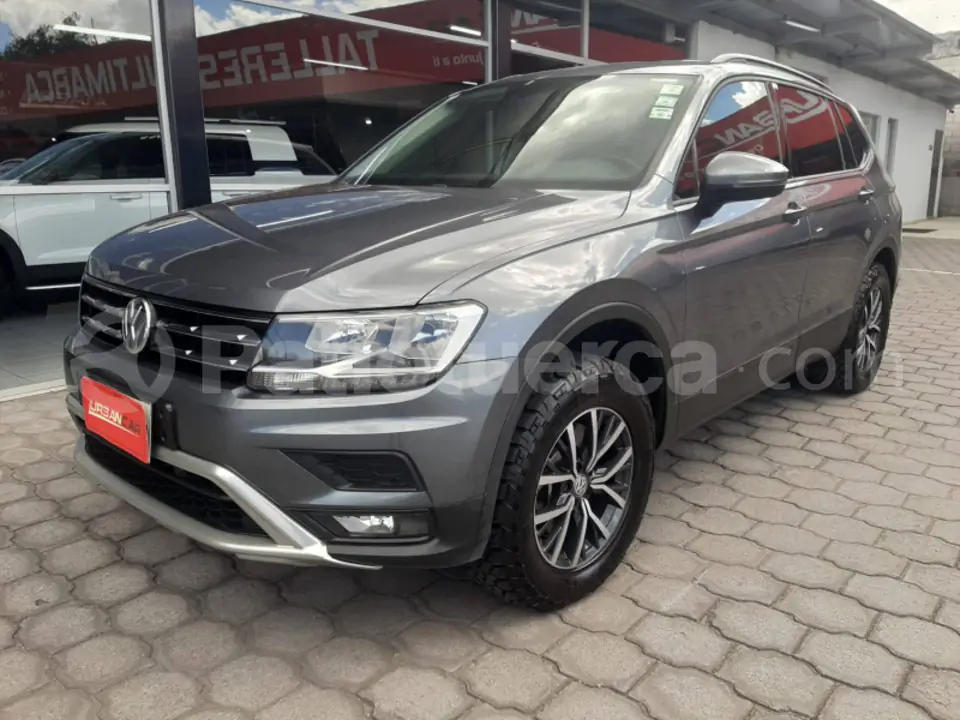 Foto 3 de Volkswagen Tiguan Trendline