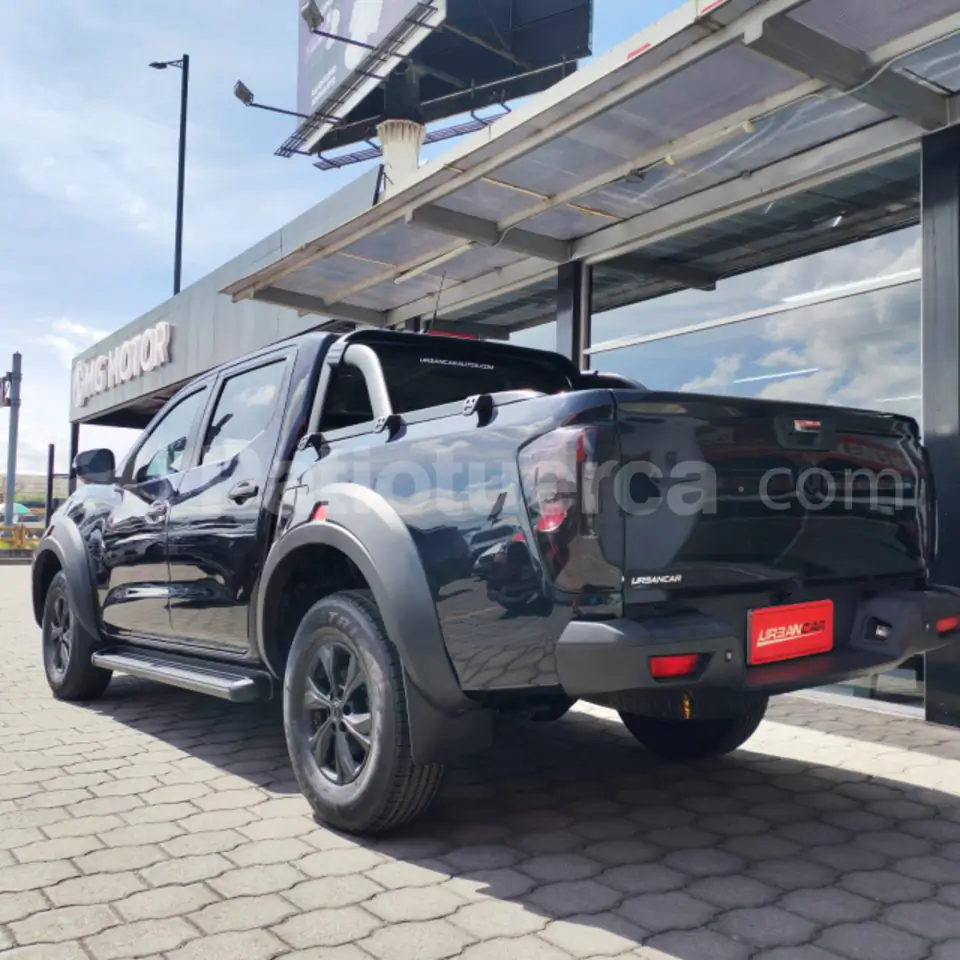 Foto 5 de DongFeng NEW RICH 6 4X4 DIESEL