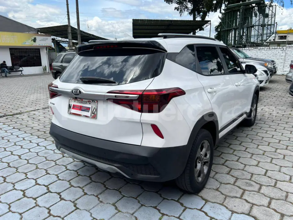 Foto 4 de Kia Seltos EX