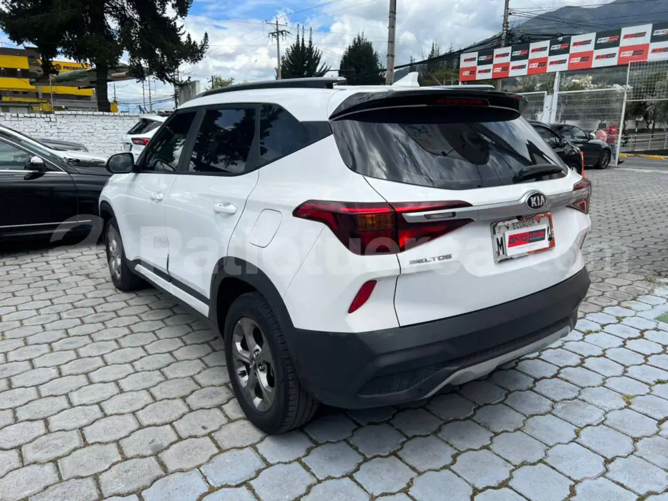 Foto 6 de Kia Seltos EX