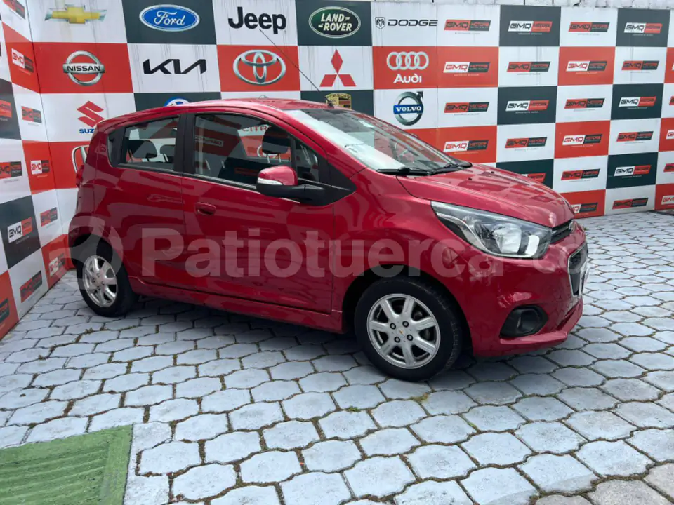 Foto 4 de Chevrolet Spark GT