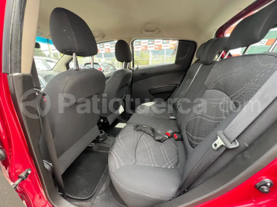 Foto 14 de Chevrolet Spark GT