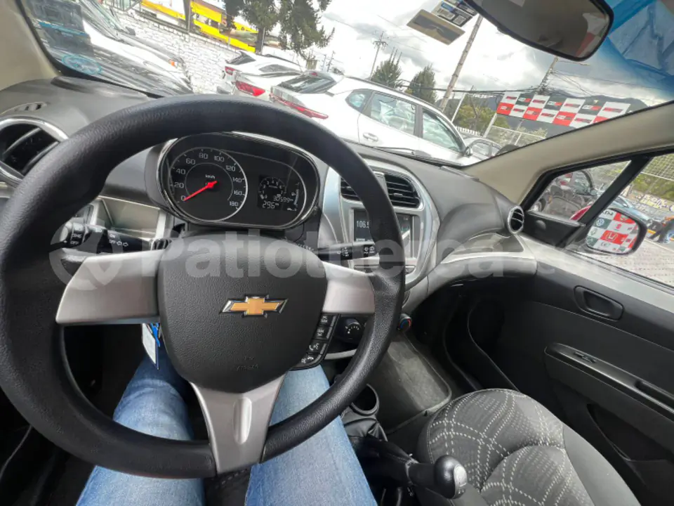 Foto 16 de Chevrolet Spark GT
