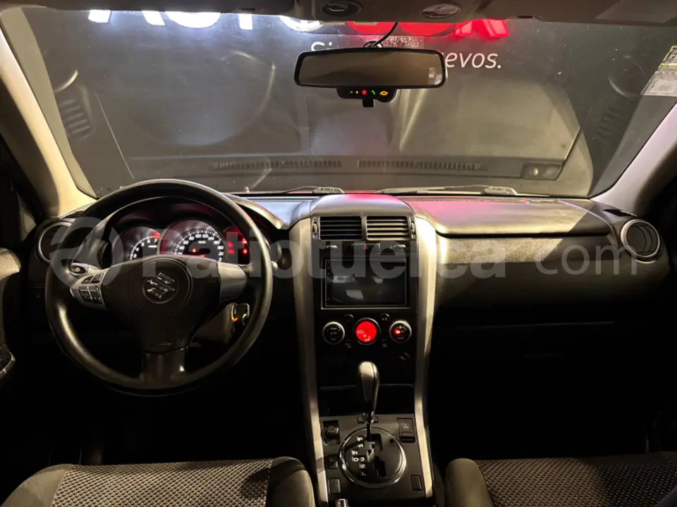 Foto 16 de Suzuki Grand Vitara SZ 2.4