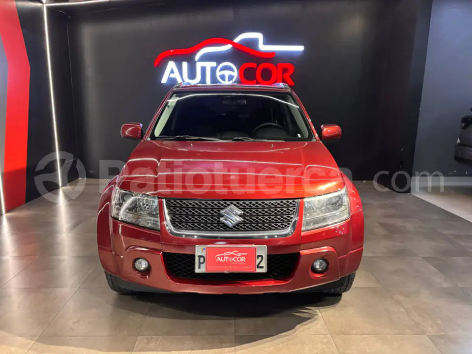Foto 1 de Suzuki Grand Vitara SZ