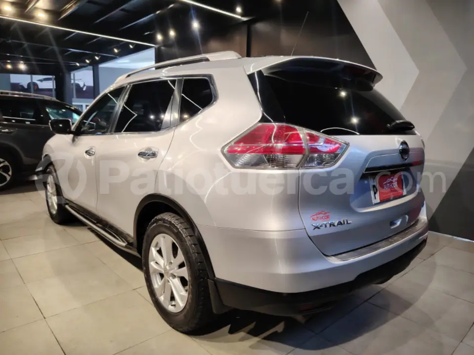 Foto 8 de Nissan xtrail  Advance
