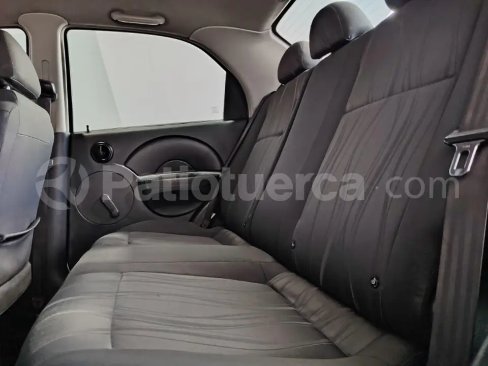 Foto 8 de Chevrolet Aveo