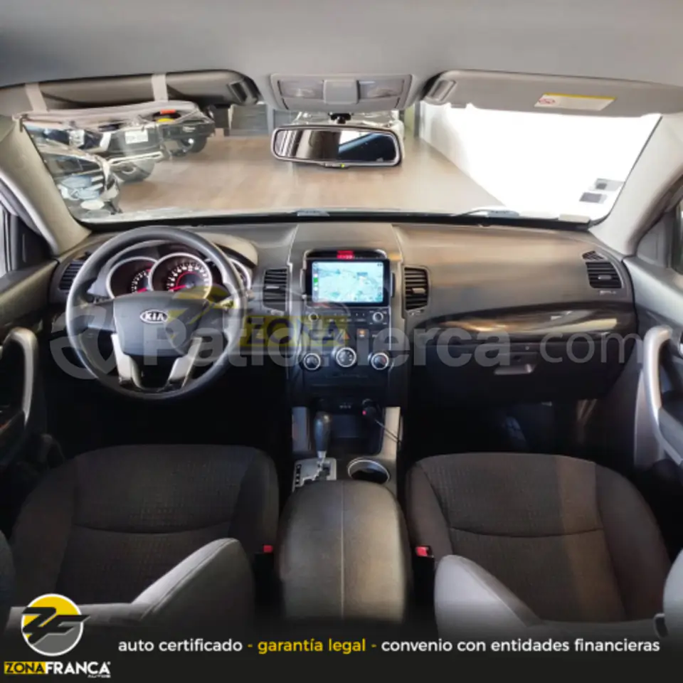 Foto 7 de Kia SORENTO GLS