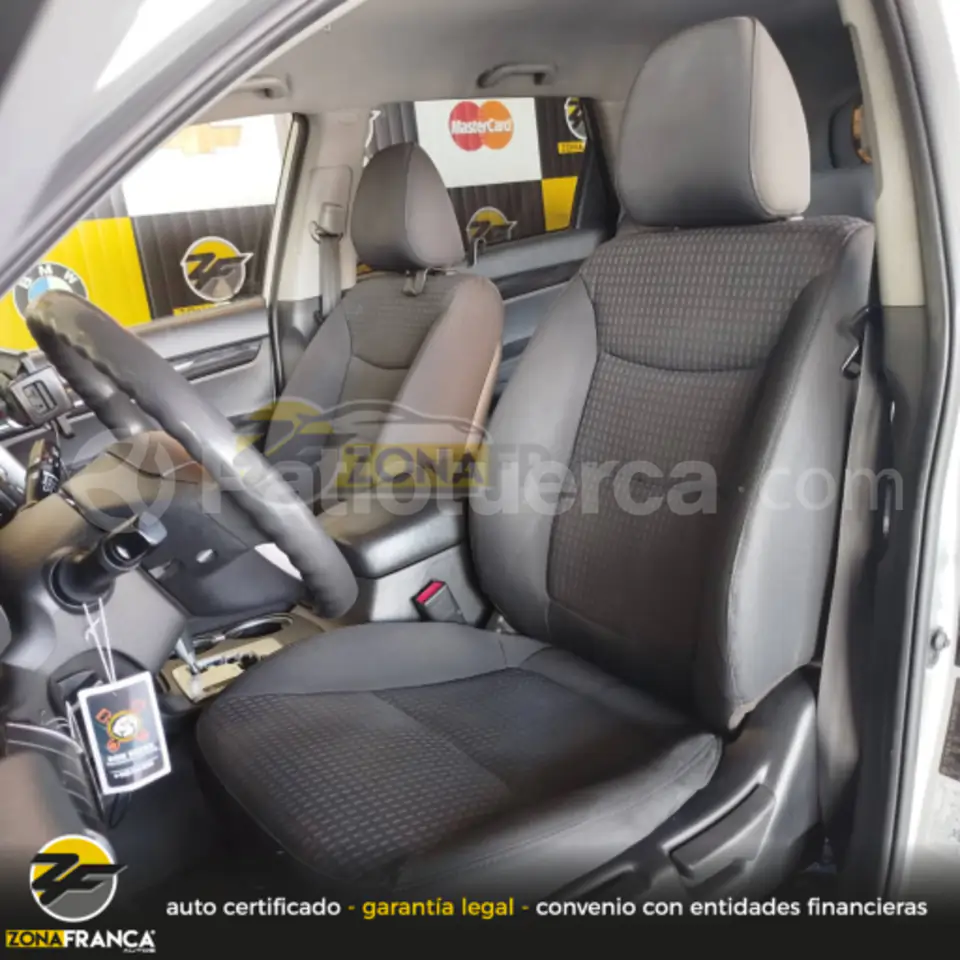 Foto 8 de Kia SORENTO GLS