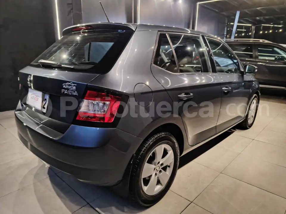 Foto 5 de Skoda Fabia