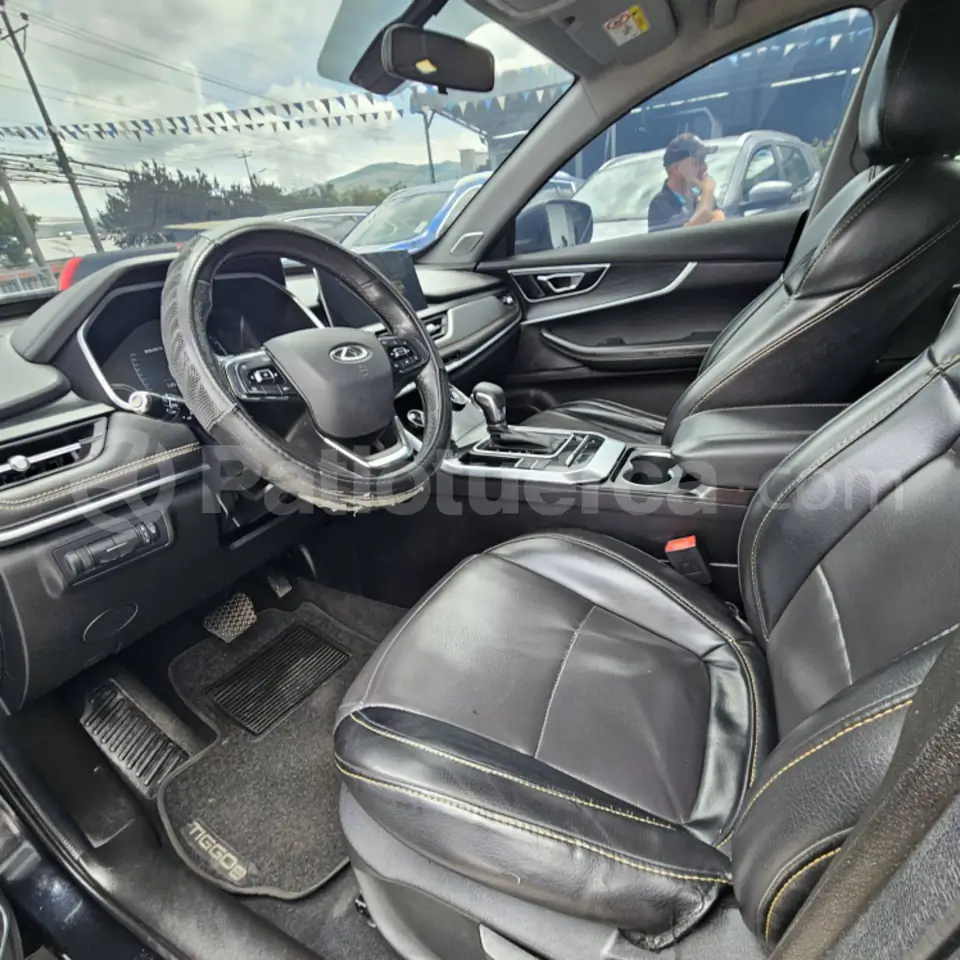 Foto 18 de Chery TIGGO 8