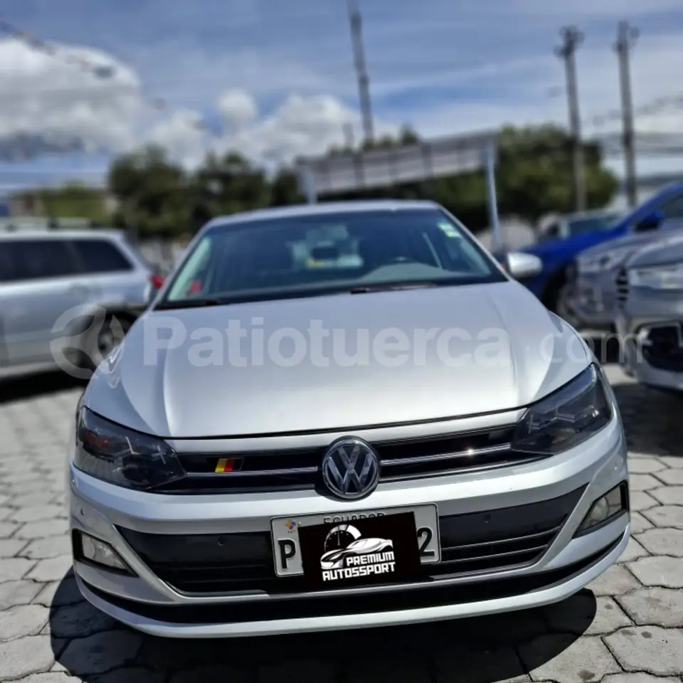 Foto 3 de Volkswagen POLO CONFORTLINE