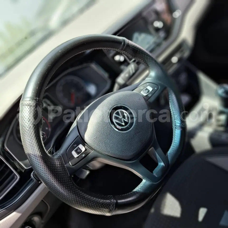 Foto 6 de Volkswagen POLO CONFORTLINE