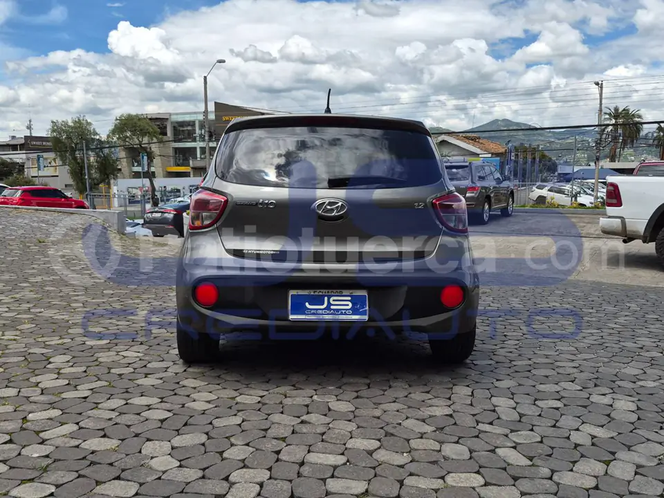 Foto 4 de Hyundai Grand i10 AI3 HB