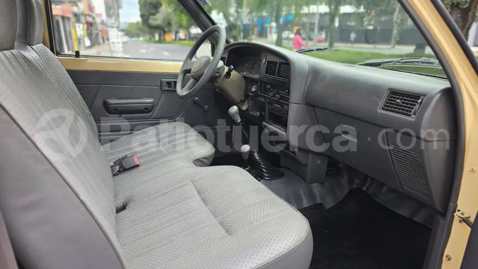 Foto 14 de Toyota Hilux