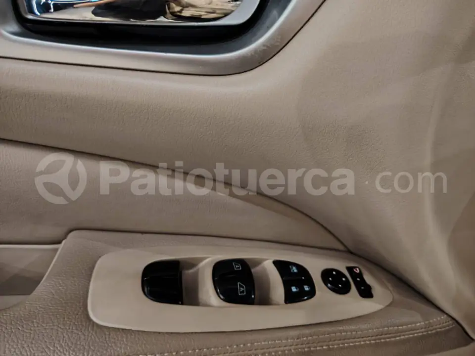 Foto 10 de Nissan Pathfinder Advance