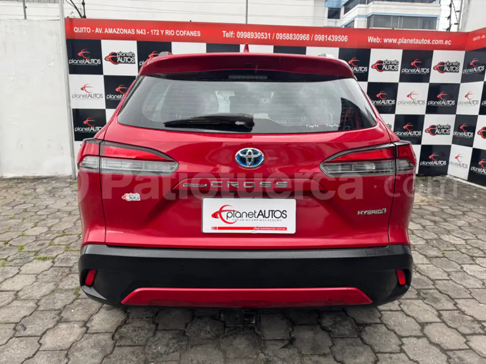 Foto 4 de Toyota Corolla Cross Mid
