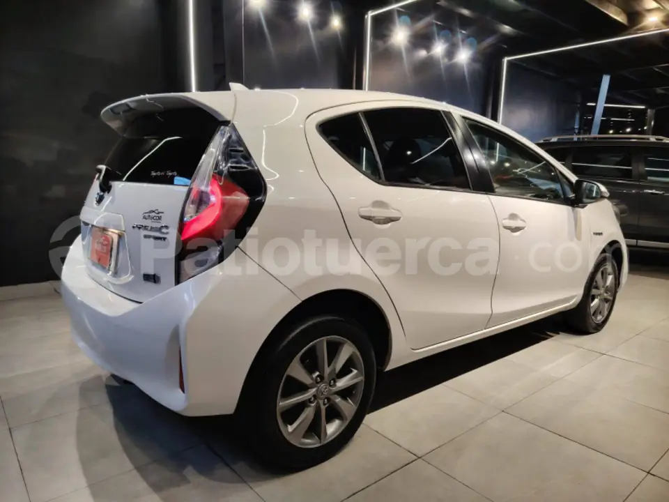 Foto 5 de Toyota Prius C Sport