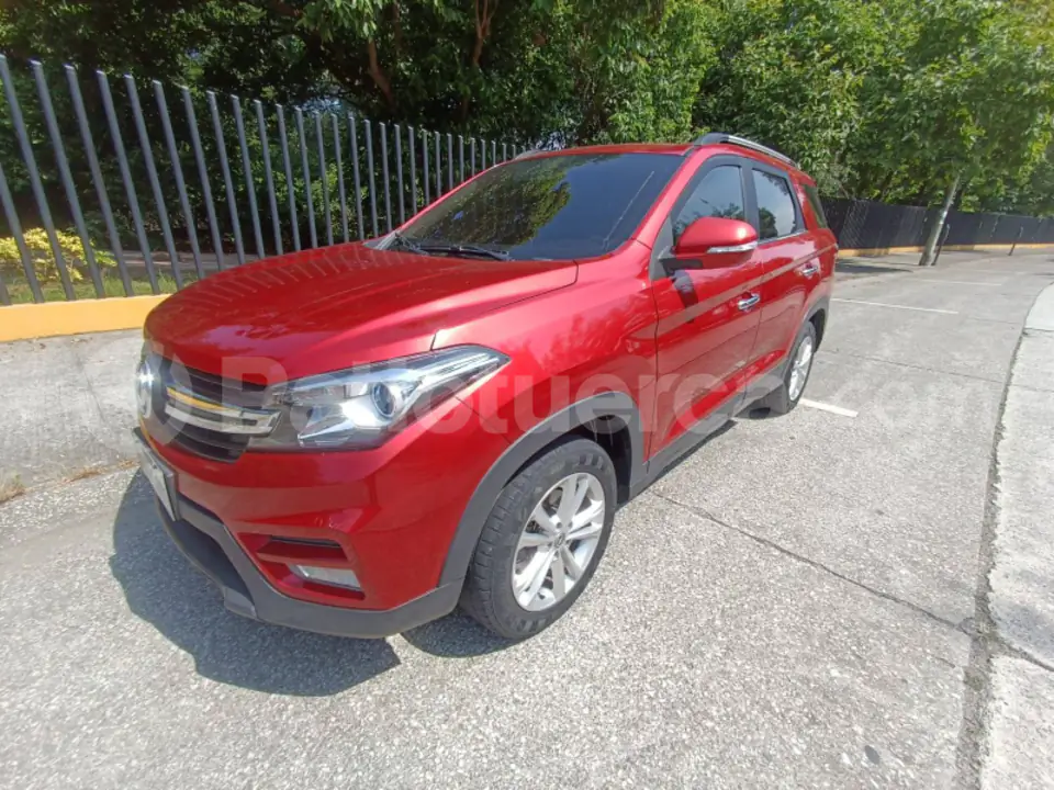 Foto 3 de DongFeng Glory 560