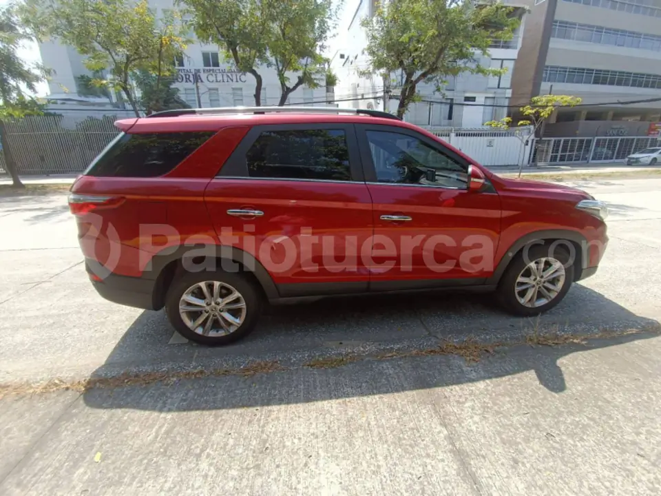 Foto 4 de DongFeng Glory 560