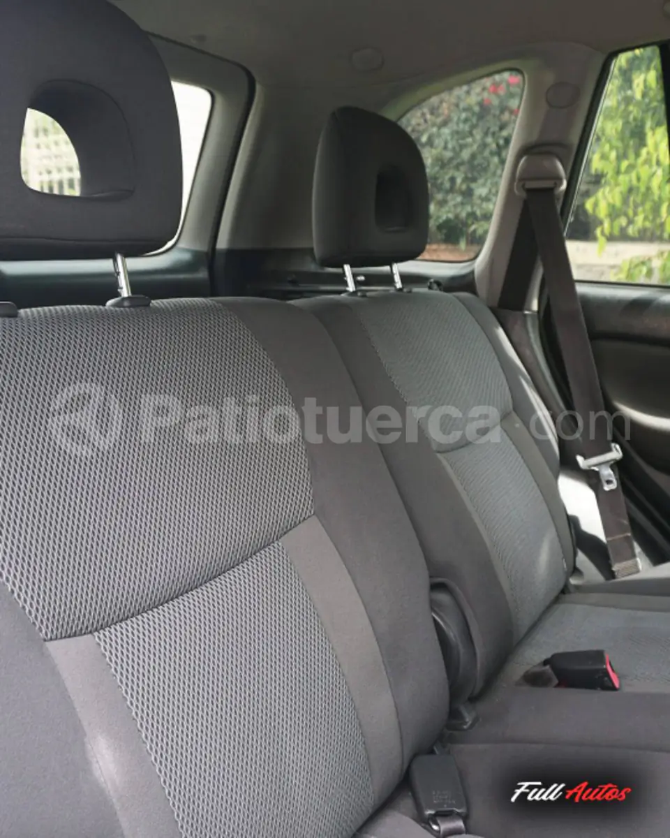 Foto 9 de Toyota RAV 4