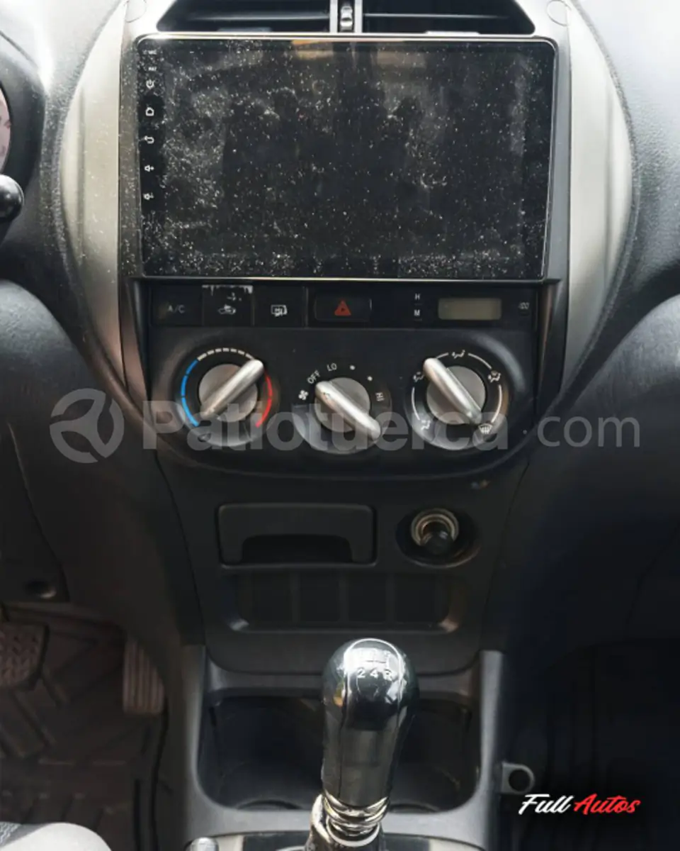 Foto 10 de Toyota RAV 4