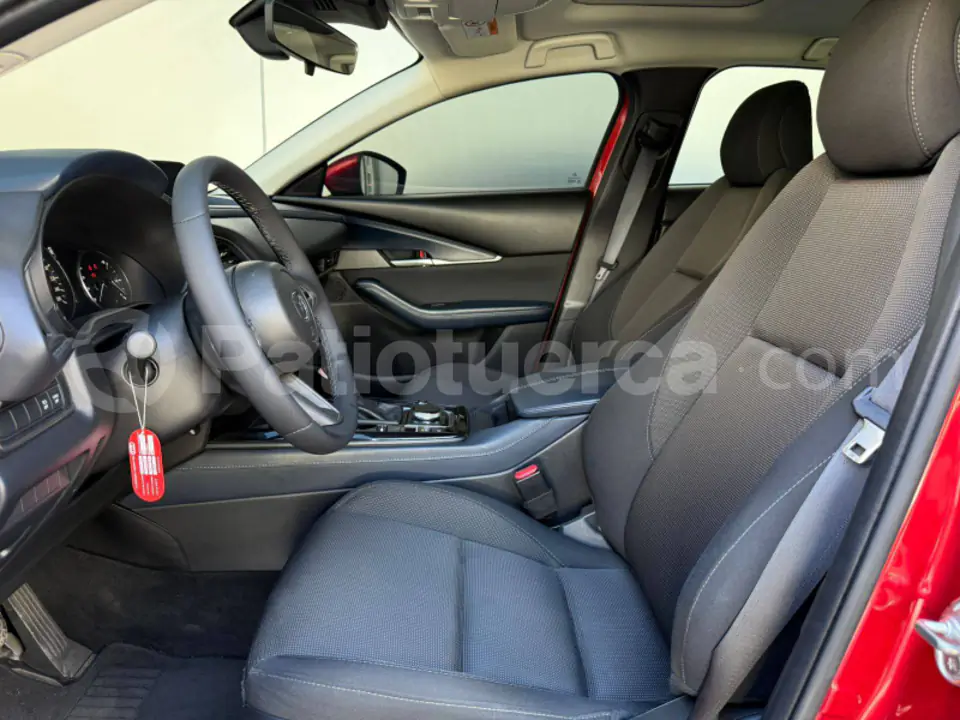 Foto 3 de Mazda CX30 CORE