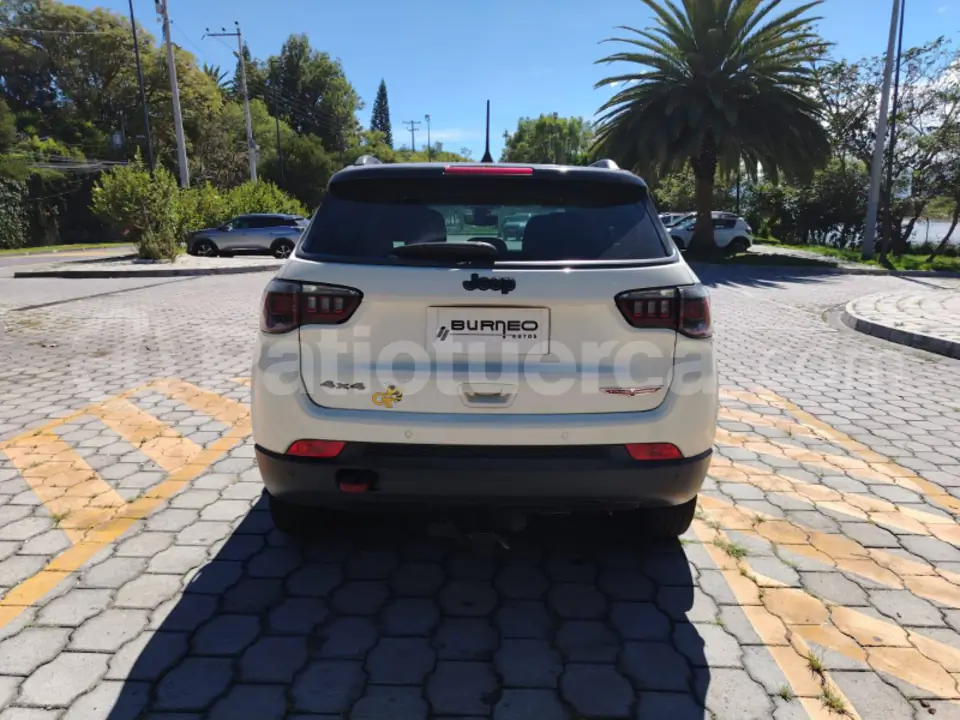 Foto 4 de Jeep Compass Trailhawk