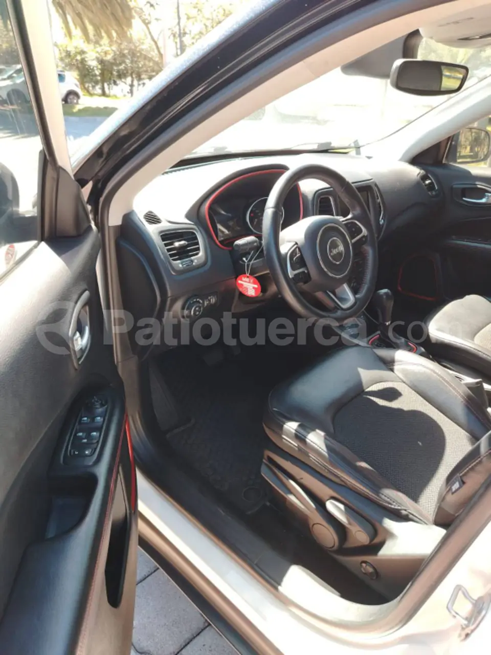 Foto 14 de Jeep Compass Trailhawk